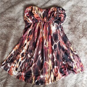Le Chateau Strapless blouse